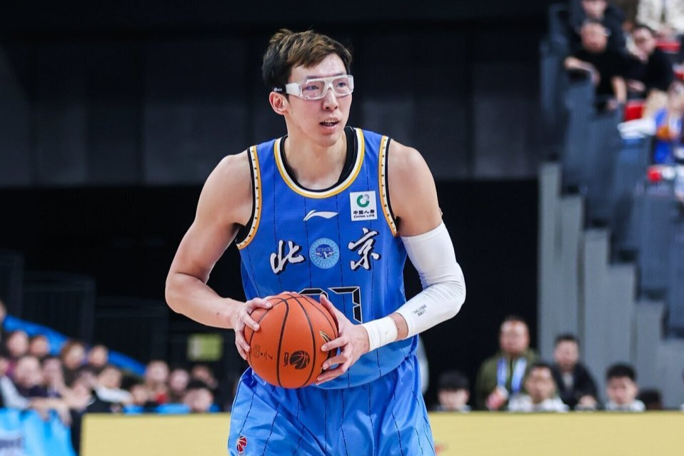 世界杯小组赛投注-北京送四川24连败！周琦4中4砍11+7 麦基首秀12+6+3连秀单臂暴扣