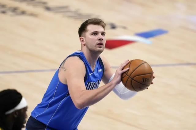 世界杯淘汰赛盘口分析-【观察】本赛季五大孤胆英雄 比尔上榜库里仅第三